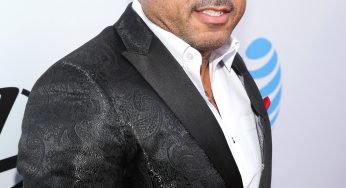Benzino Flaunts Ripped Body In Hot Tub Thirst Trap Set To Ashanti’s ‘Rain On Me’ (Video)