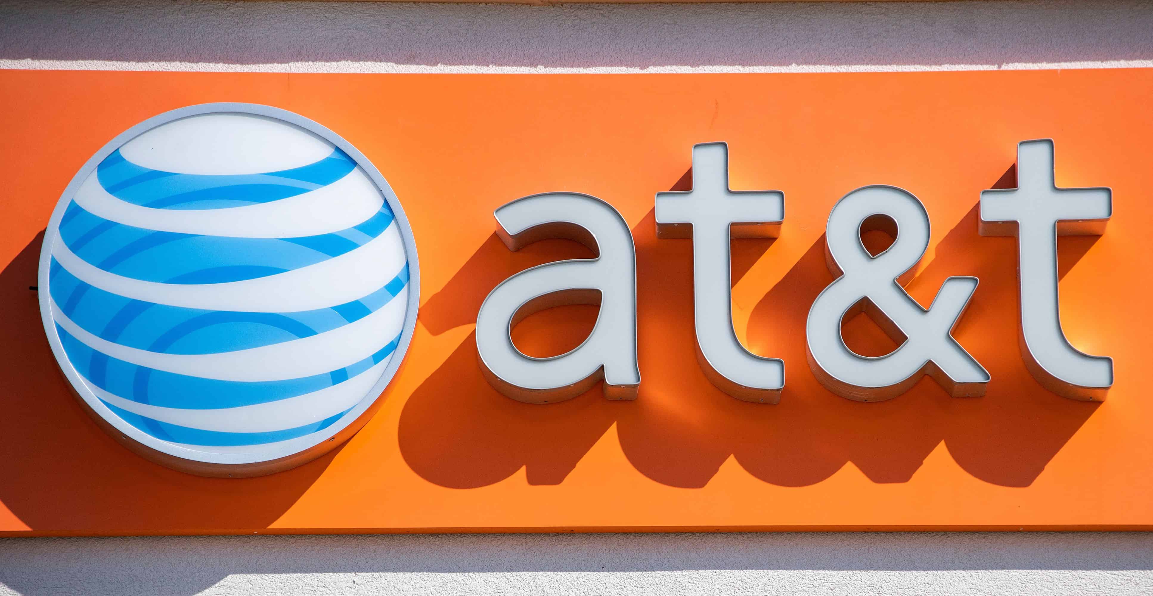Over 20,000 Southeast AT&T Union Workers Are Currently On Strike