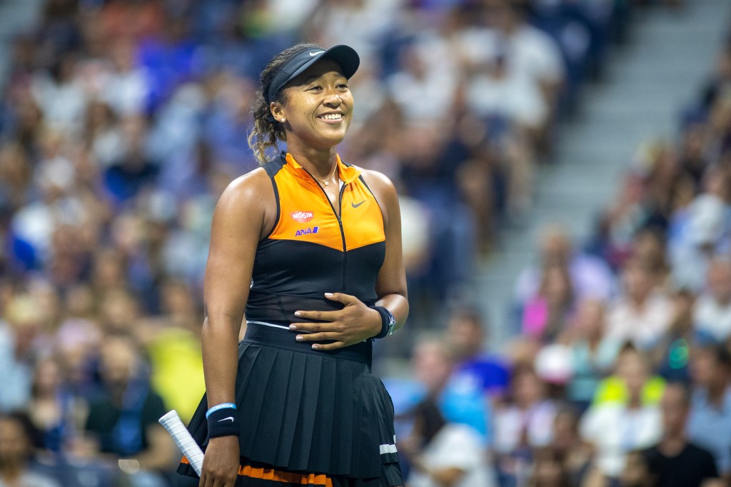 Naomi Osaka has made the decision to give up her U.S. citizenship so that she can represent Japn in the 2020 Olymics in Tokyo.