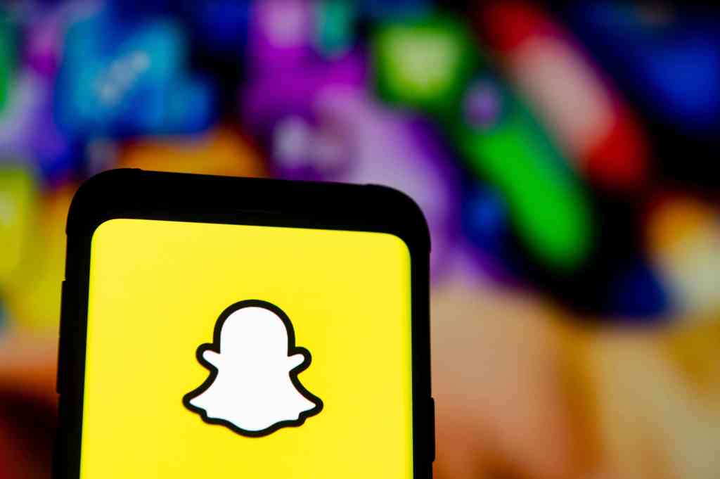 Snapchat announces it has reached 500 million regular monthly users in addition to a series of new features for developers and creators.