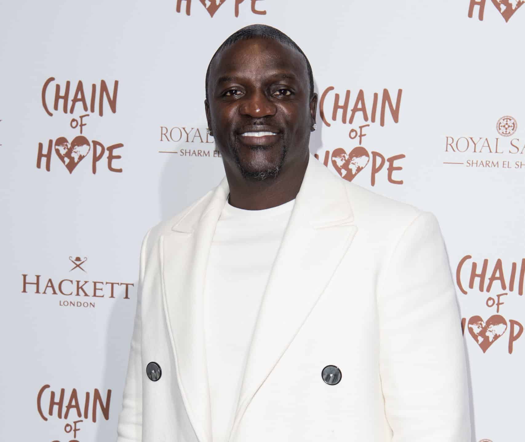 Akon doesn't plan to press charges against the suspect responsible for stealing his Range Rover and hopes they uses the opportunity.