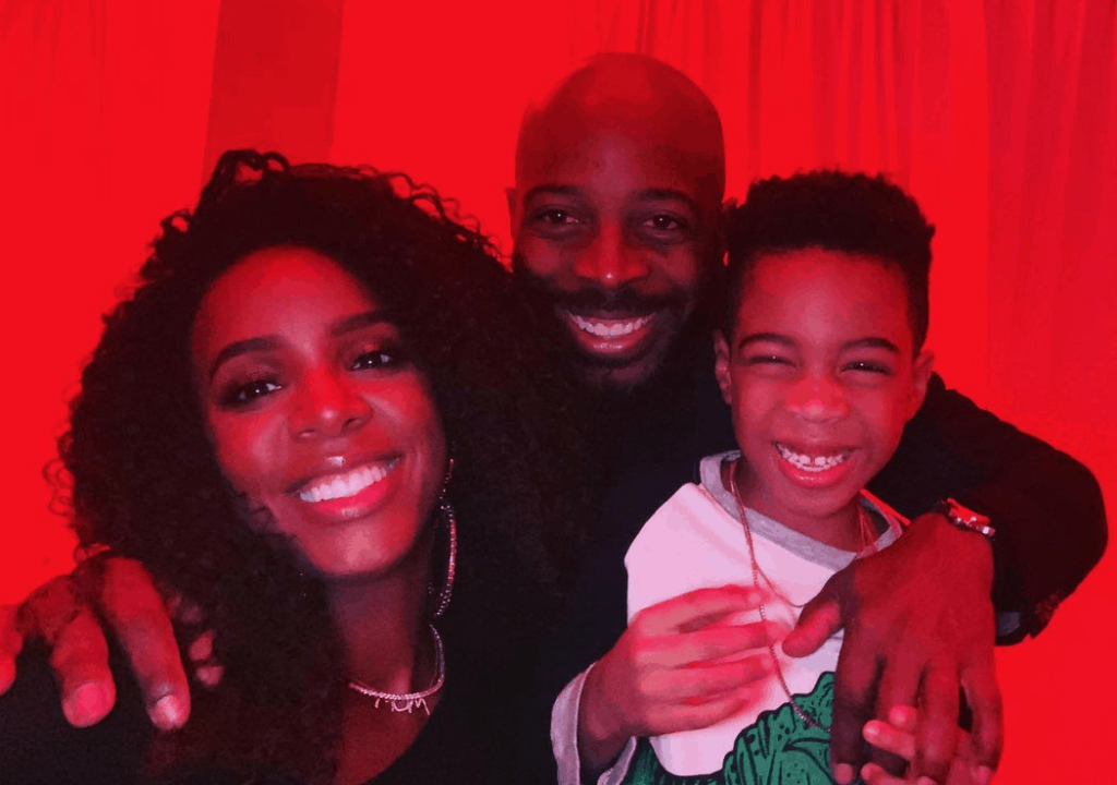 Kelly Rowland shares a video of her and Tim Weatherspoon teaching their son to dance on beat in new adorable family video.