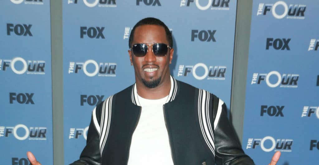 Diddy Shows Off His Combs Air Private Jet Featuring 'All Black ...