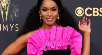Celebrities Showed Up And Out During The 2021 Emmys Red Carpet