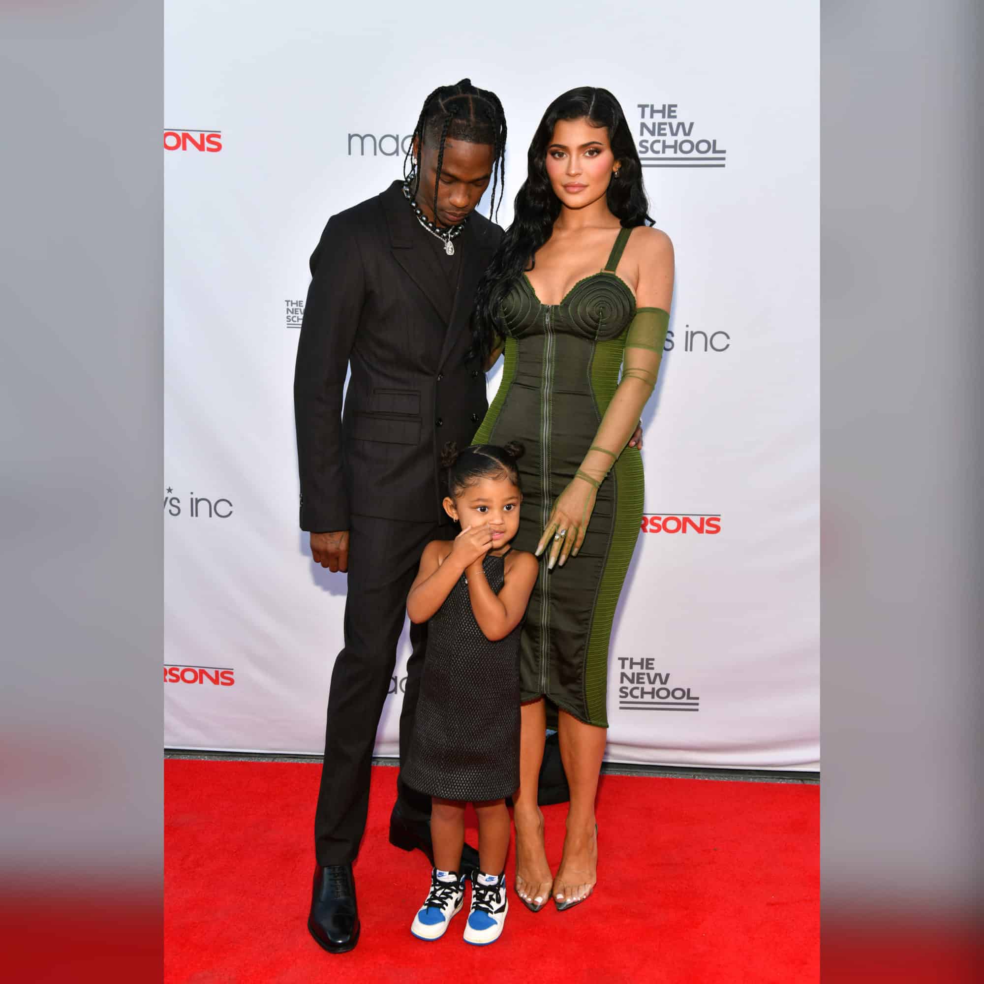 Kylie Jenner confirmed that she is expecting her second child with ...