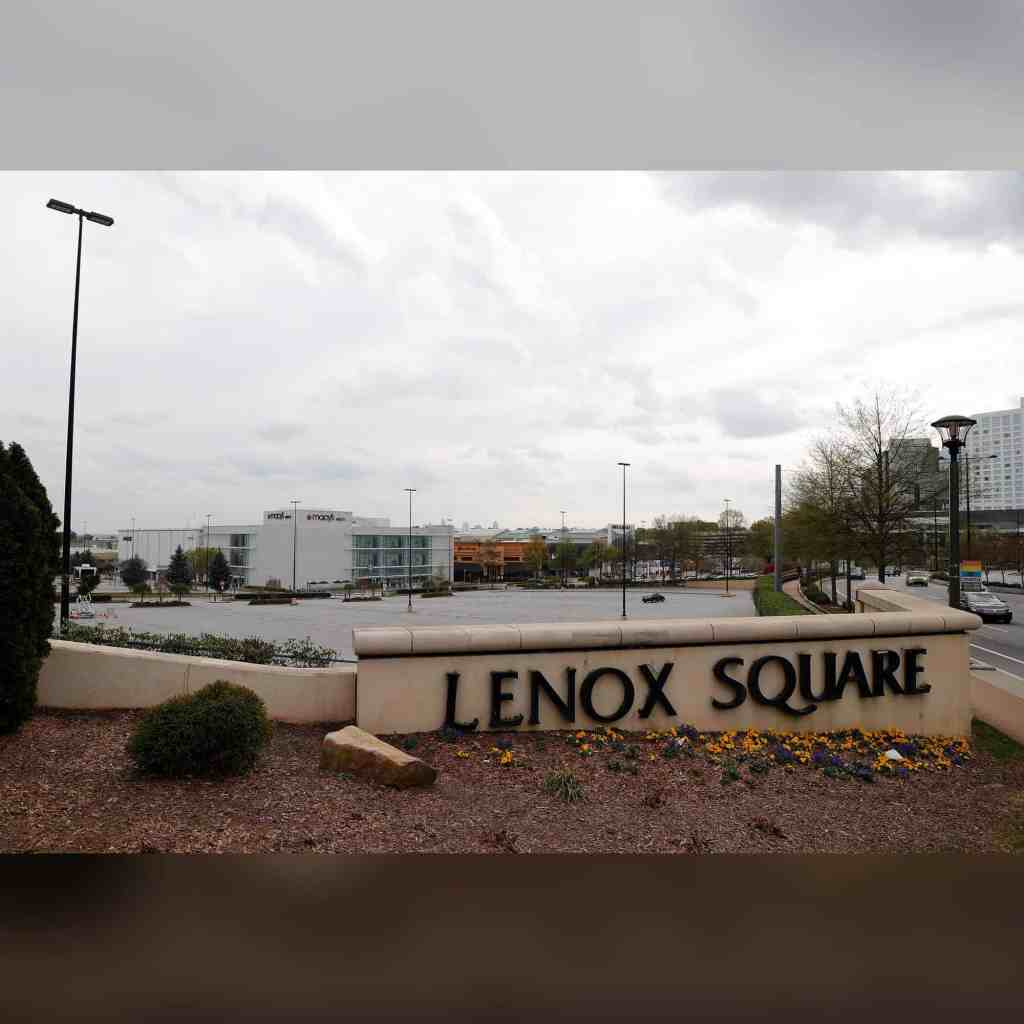 Lenox Square offers security escort to shoppers