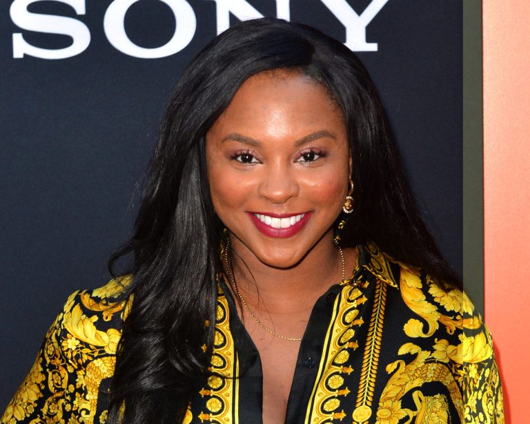 Torrei Hart defends her choice to keep last name