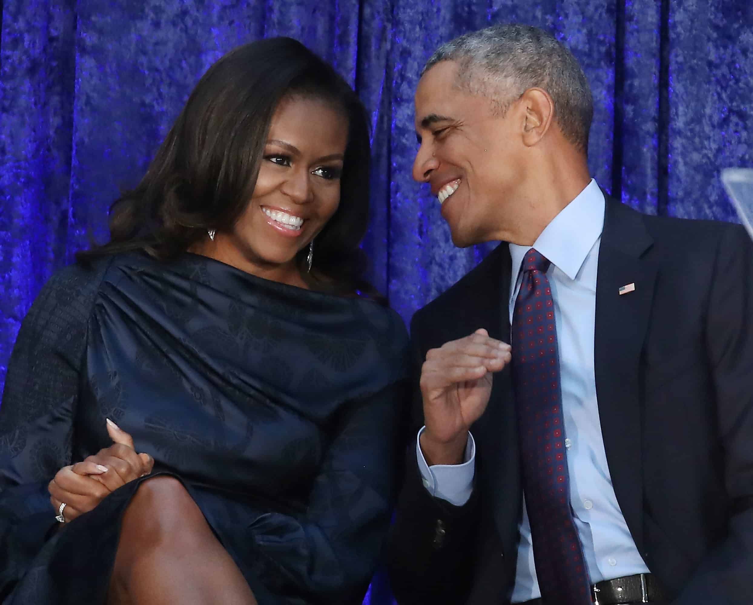 Barack And Michelle Obama Celebrate Their 29th Wedding Anniversary By Leaving Sweet Messages To Each Other On Social Media thumbnail