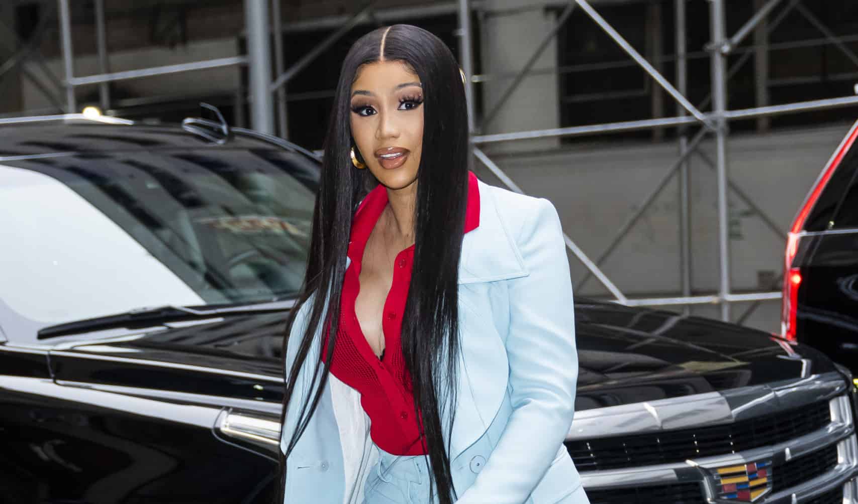 Cardi B Defends Halle Berry After Receiving Backlash For Calling Her The “Queen Of Hip Hop” thumbnail