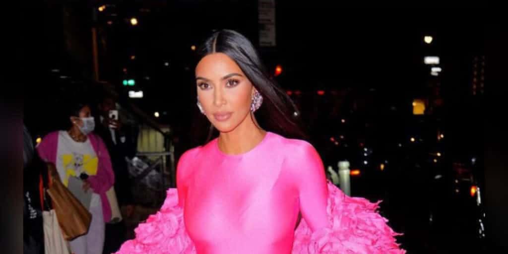 Kim Kardashian And Others Chartered A Plane To Assist Members Of An Afghanistan Women’s Soccer Team Who Fled The Country thumbnail