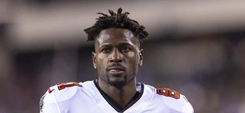 BREAKING: Arrest Warrant Issued In Tampa For Troubled Former NFL Wide Receiver Antonio Brown On Domestic Battery Charges