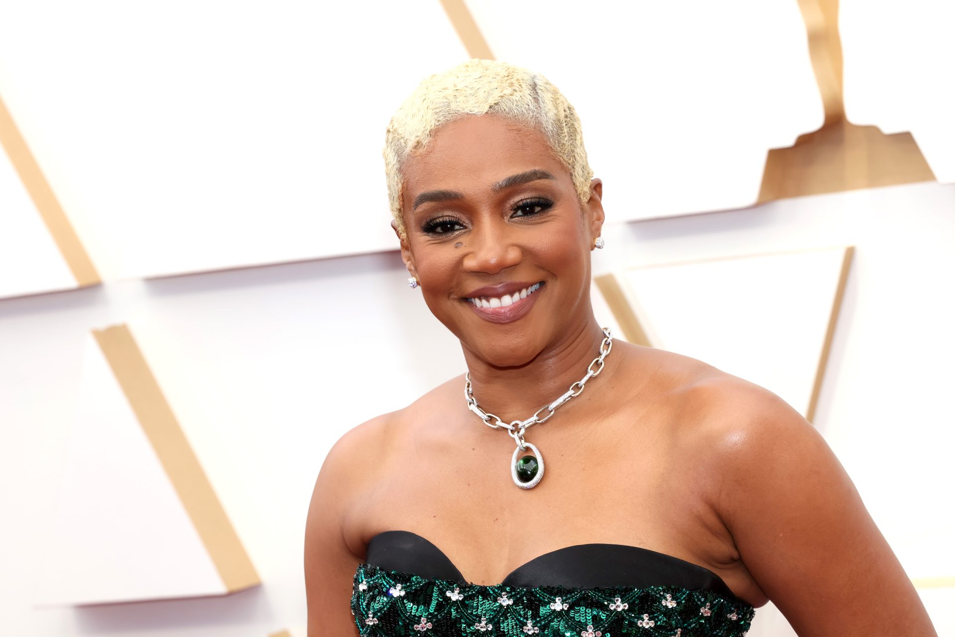 Tiffany Haddish Corrects Reporter Who Called Her Dolce & Gabbana Dress "A Little Costume Change"