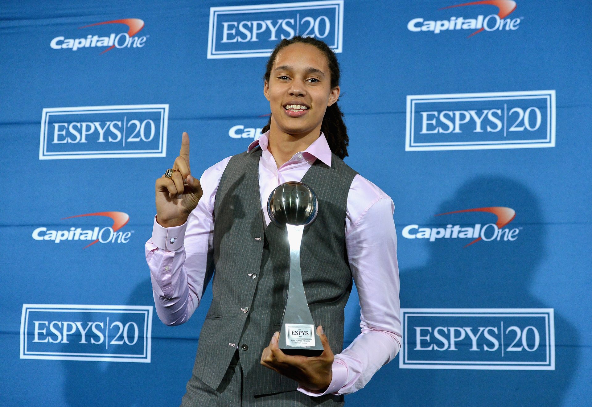 Russia Extends Detention Of WNBA Player Brittney Griner To May thumbnail