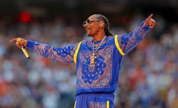 Pass The Benjamins! Snoop Dogg Charges Half A Ticket For A Verse And Music Video Appearance Combo