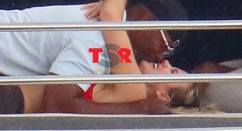 Jamie Foxx Spotted Planting PDA Kisses On Mystery Woman In Cannes