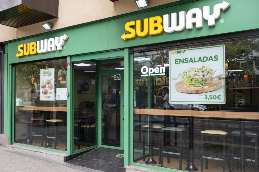 Woman Fined $1,844 For Failing To Claim Subway Sandwich On Her Australian Declarations Form