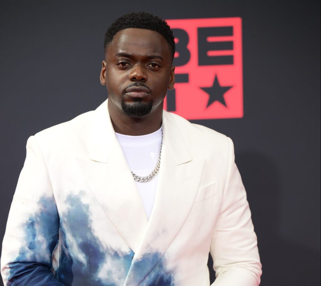 Daniel Kaluuya will not reprise his role in the sequel for the 2018 film 'Black Panther' after having scheduling issues.