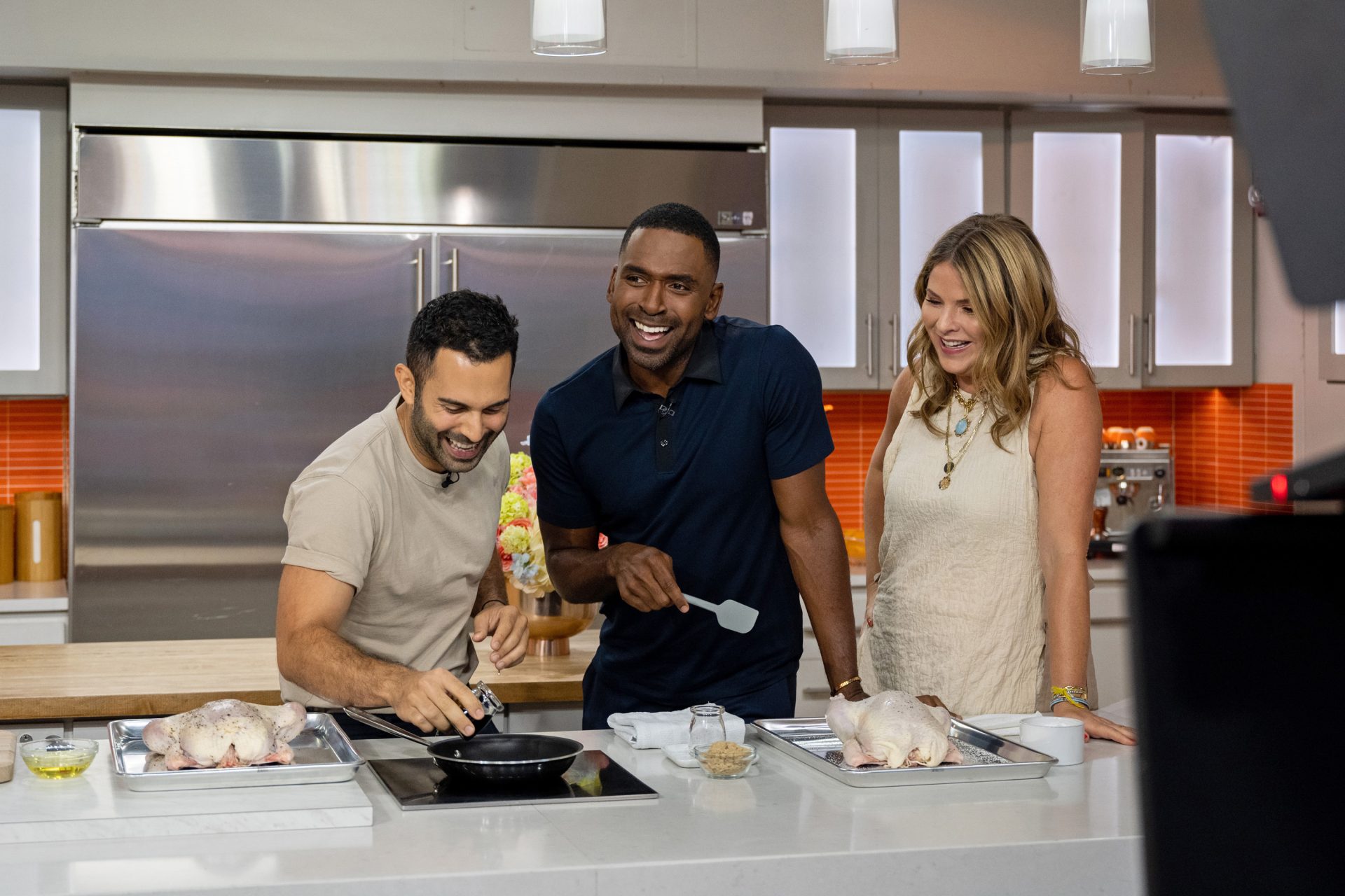Justin Sylvester Says People Took The Viral Cooking Clip With Jenna Bush Hager “Out Of Context,” After She Gets Called Out For Being Too Touchy 