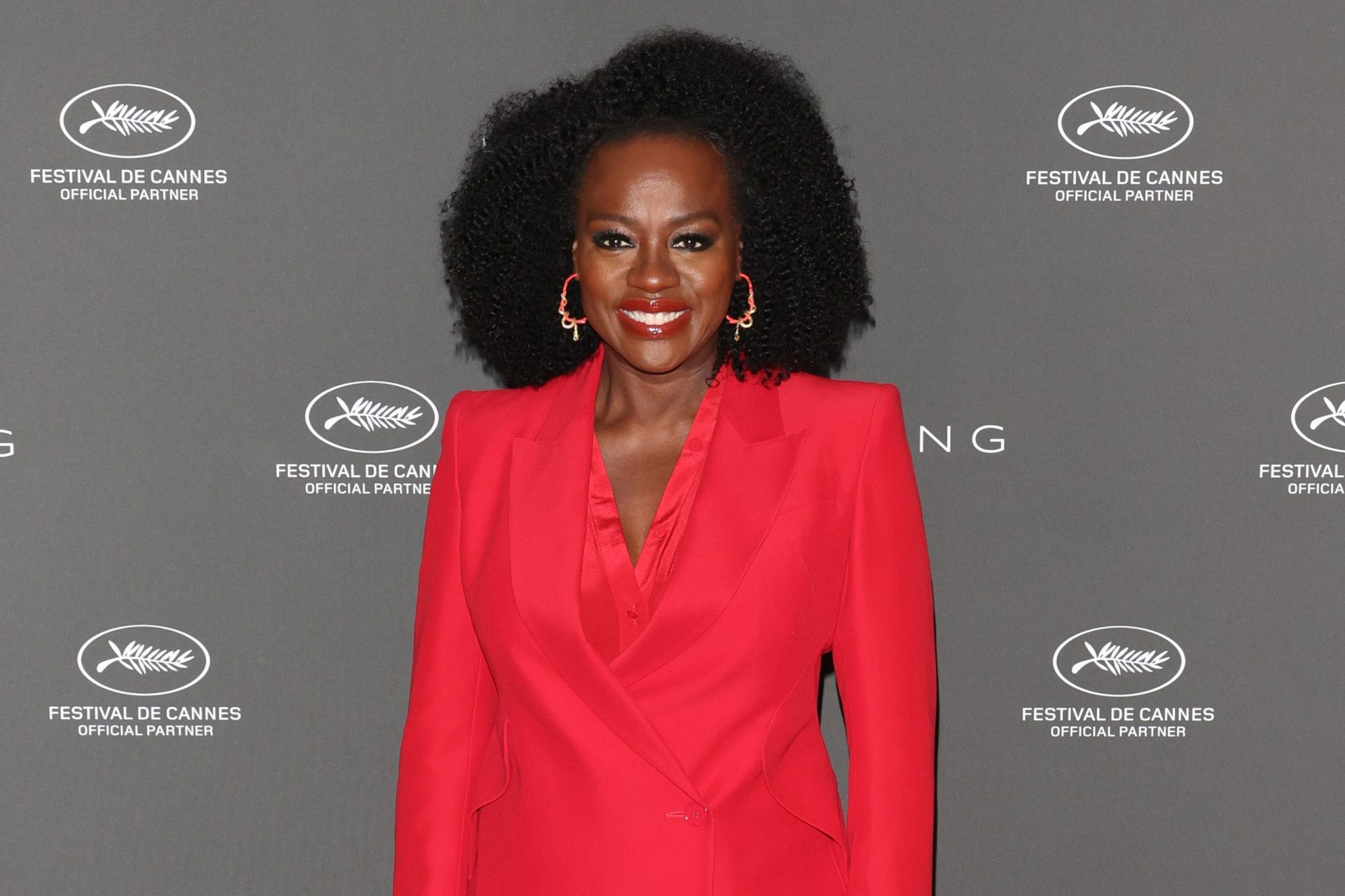 Viola Davis has been cast as the villain in the upcoming prequel to the hit movie series "The Hunger Games."
