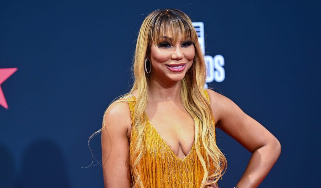 VIDEO: Tamar Braxton Fuels relationship talk after stepping out with Atlanta lawyer over the weekend