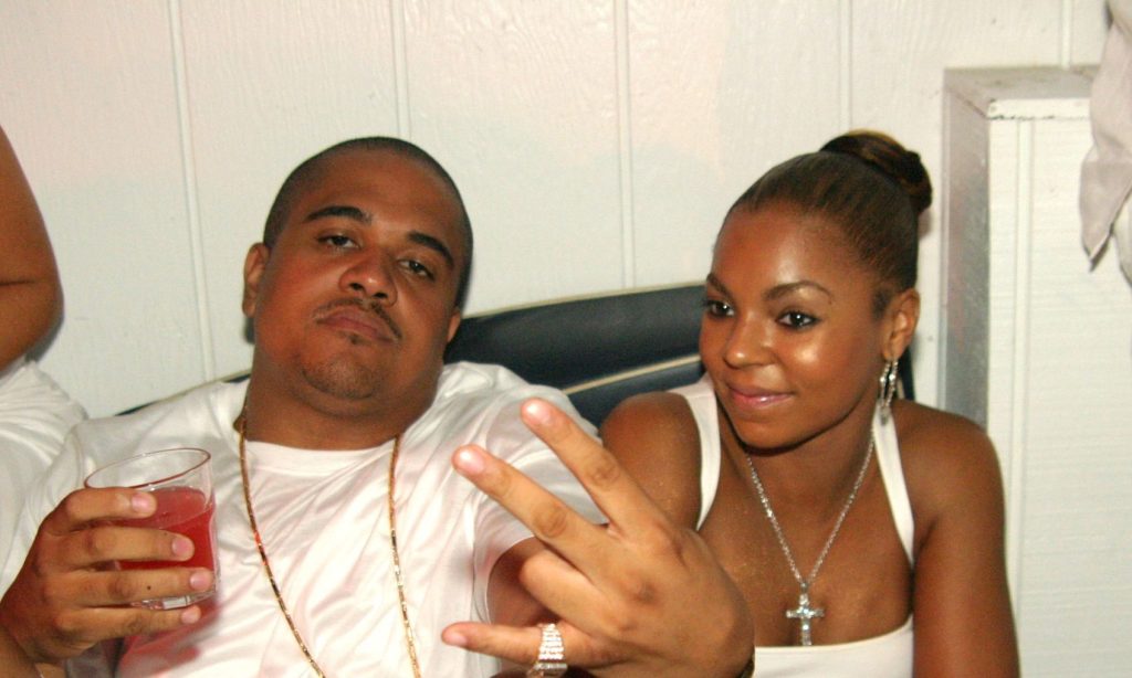 Irv Gotti Describes Allegedly Grabbing And Kissing Ashanti In 'Murder Inc. Story' Clip, Twitter Users React