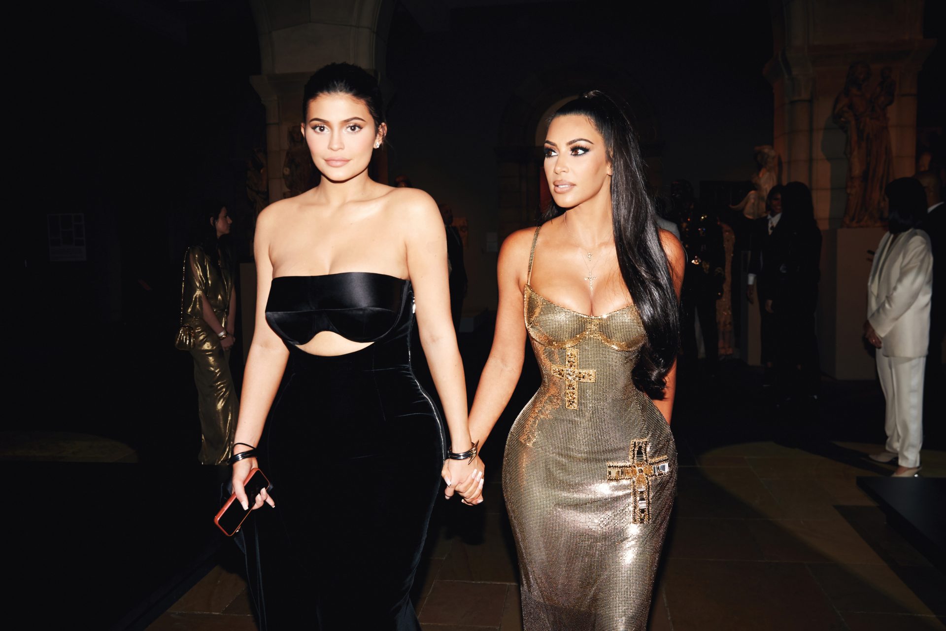 Kim Kardashian Spits Liquor Out At Kylie’s twenty fifth Birthday Yacht Birthday party
