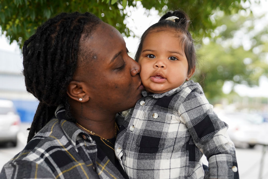 Report: Black Sperm Donor Shortage Impacting Black Women Seeking Motherhood, Vials Gone Within “Minutes”