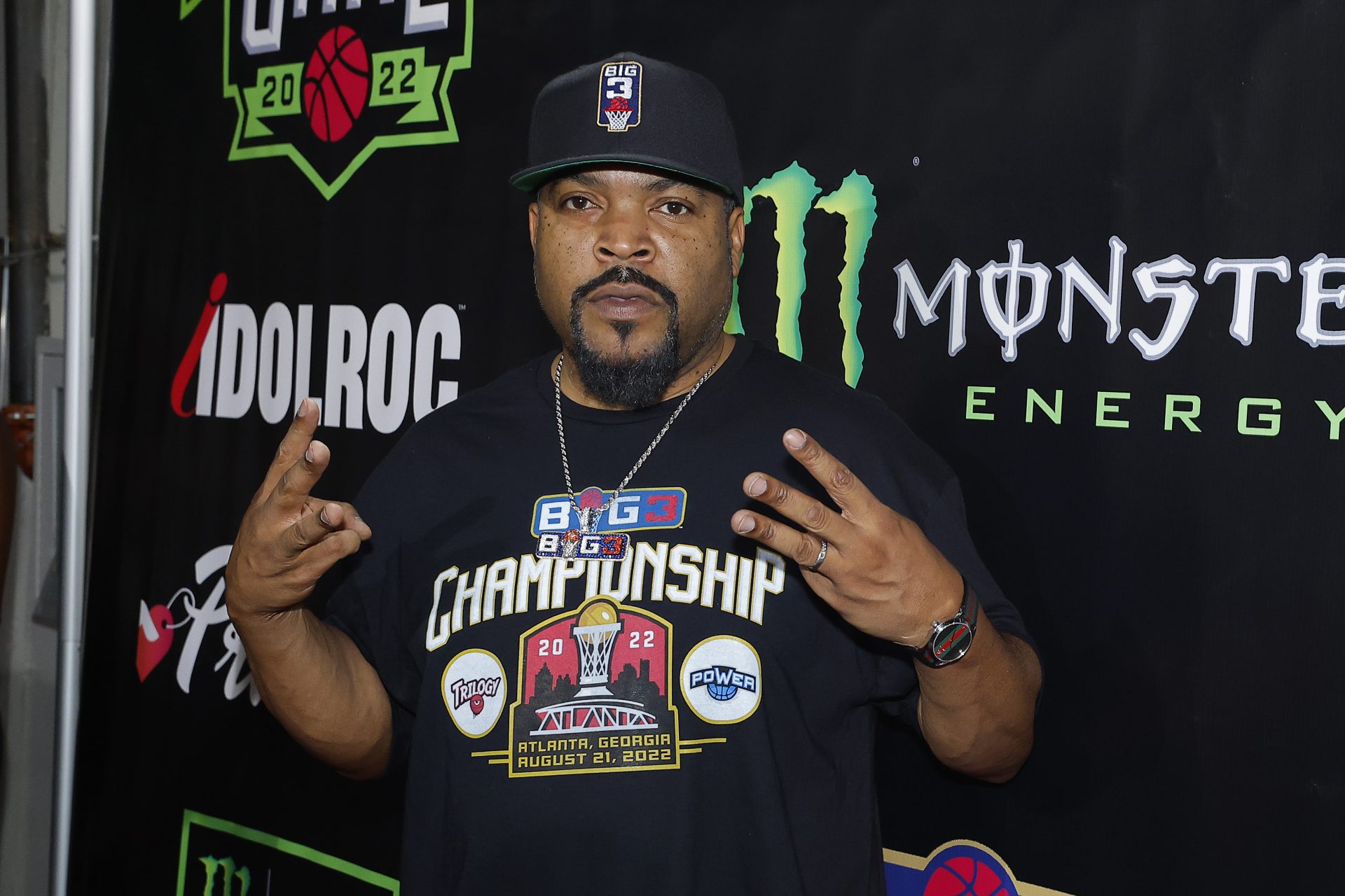 Ice Cube says he's trying to get his "Friday" films from up under Warner Bros. after he says they rejected two of his scripts.