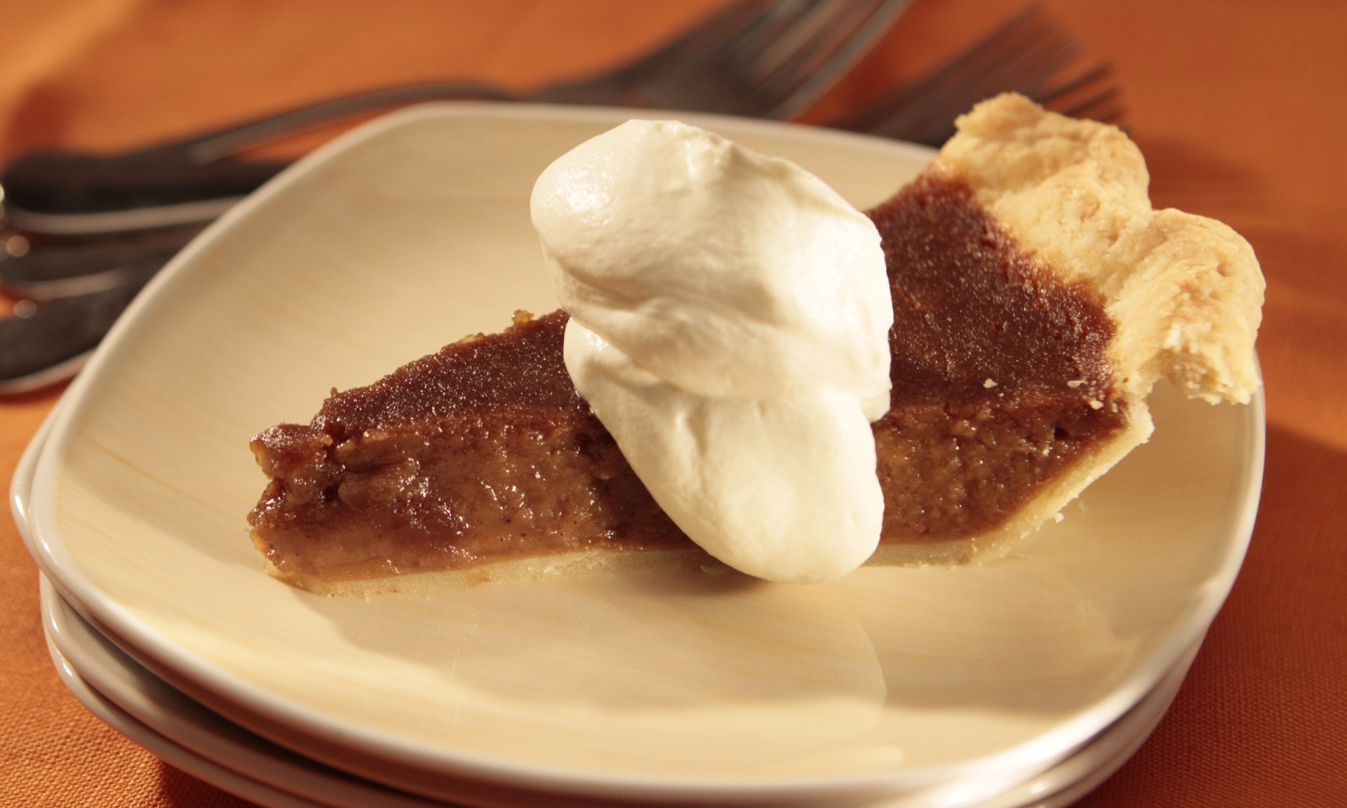 Not Your Grandma’s Pie! Four Sweet Potato Desserts To Try This Holiday Season thumbnail
