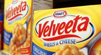 Woman Sues Kraft Heinz For Millions Over The Prep Time Of Microwavable Velveeta Mac-And-Cheese Meals