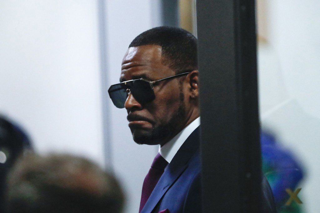R. Kelly Shocks Social Media With New Album 'I Admit It' Featuring Controversial 2018 Song
