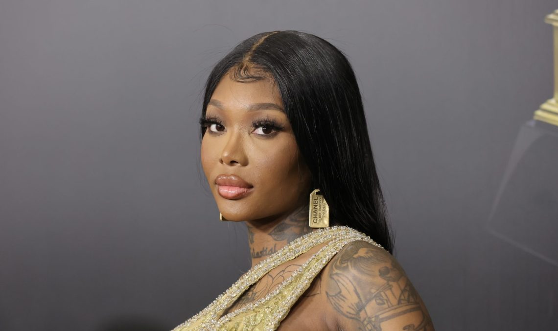 Summer Walker pregnant Archives The Shade Room