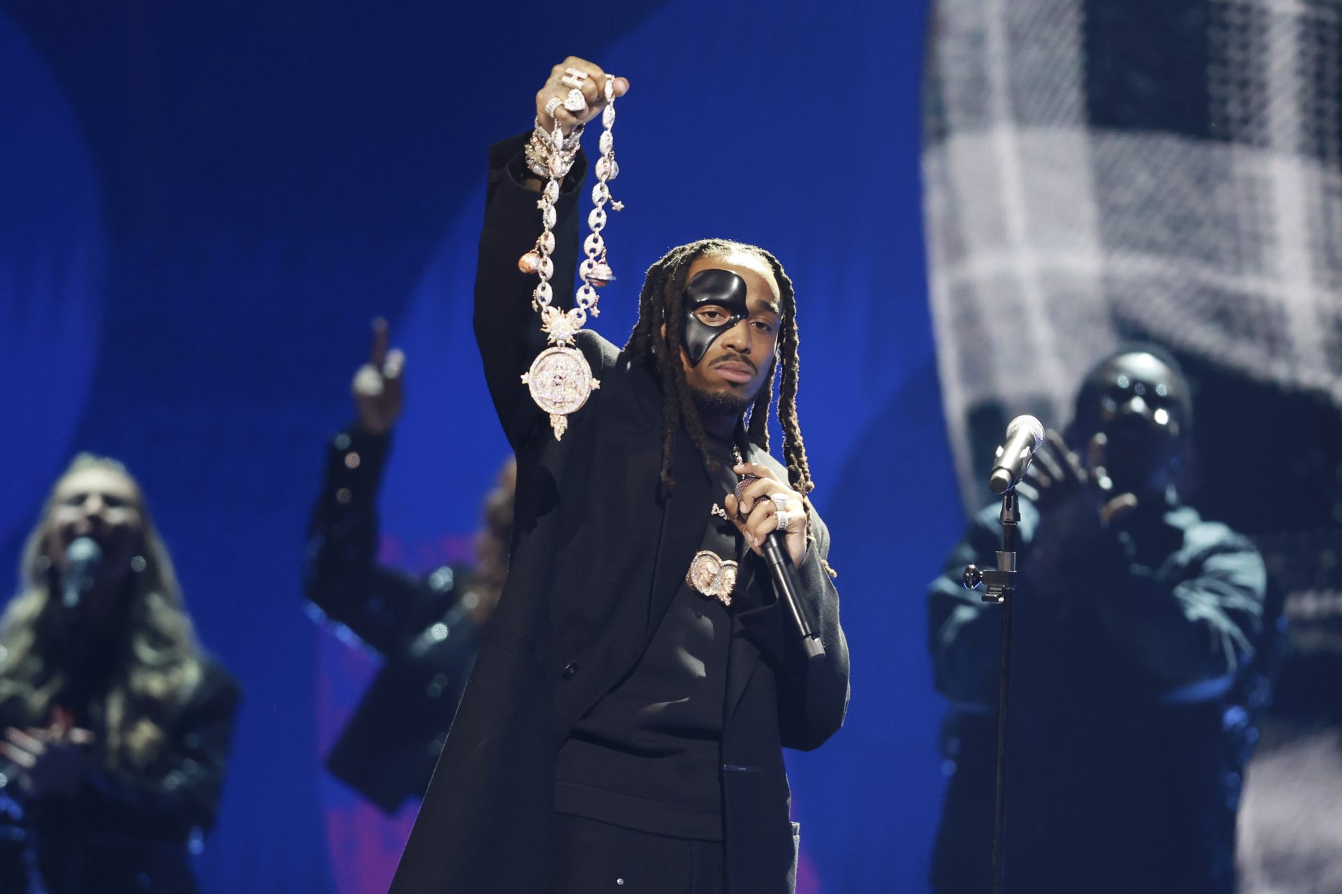 Grammys 2023: Quavo Performs Emotional Tribute To Late Nephew Takeoff— ‘See You In Heaven’