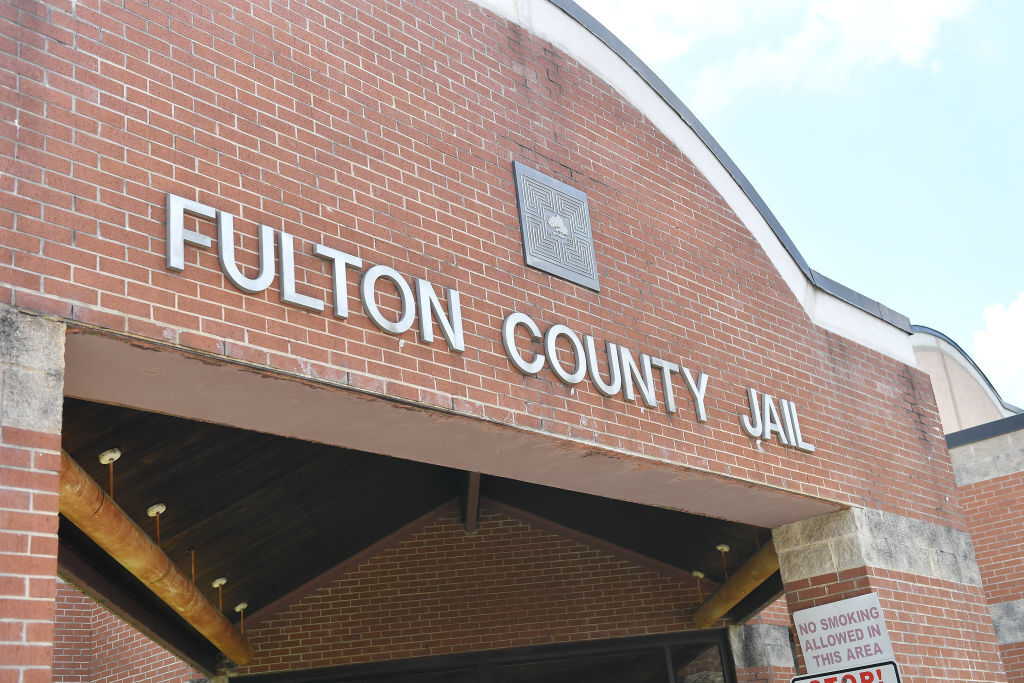 VIDEO: Fulton County Jail Guard Charged With Improper Sexual Conduct With An Inmate