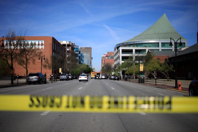 VIDEO: Five Dead, Including Suspect, And At Least Eight Injured In Louisville Bank Incident
