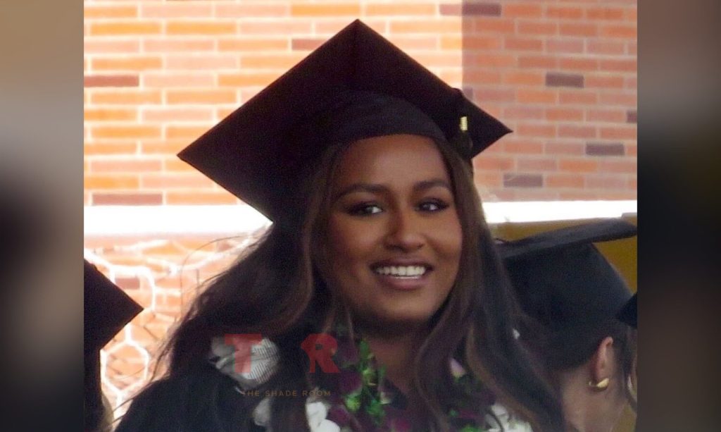Congratulations! Sasha Obama Graduates From USC As Family Cheers Her On (PHOTOS)