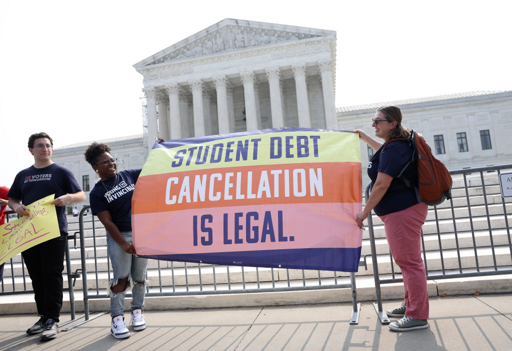 Supreme Court Strikes Down Biden Student Loan Forgiveness Plan