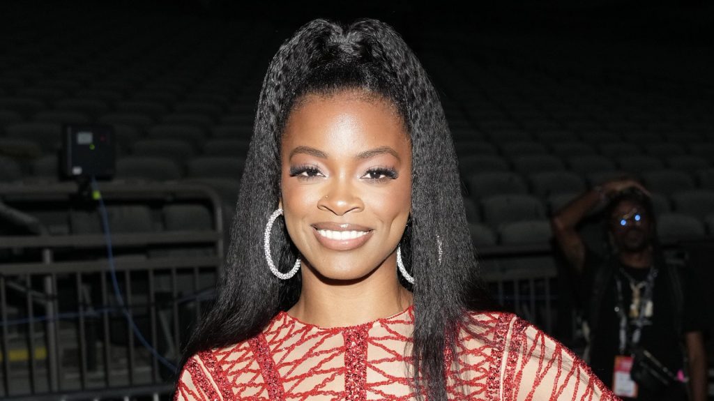 We Love To See It! Ari Lennox Reflects On Being Seven Months Sober: 'It’s Nice To Be Present'