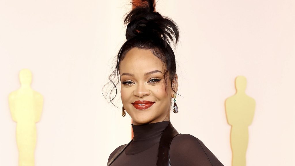 Rihanna Makes 'Huge' Donation To Disabled & Homeless Veterans In Los Angeles After Recently Giving Birth To Second Son