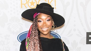 Brandy Reveals Her Favorite Christmas Album While Detailing Her Family's Holiday Traditions (Video)
