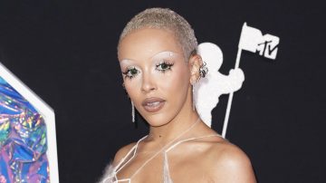NEWARK, NEW JERSEY - SEPTEMBER 12: Doja Cat attends the MTV Music Video Awards at the Prudential Center on September 12, 2023 in Newark, New Jersey.