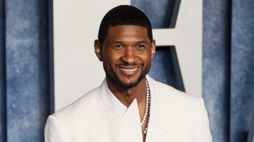 BEVERLY HILLS, CALIFORNIA - MARCH 12: Usher attends the 2023 Vanity Fair Oscar Party Hosted By Radhika Jones at Wallis Annenberg Center for the Performing Arts on March 12, 2023 in Beverly Hills, California.