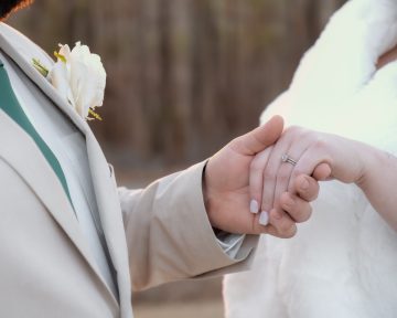 Gas Station Bathroom: Kentucky Couple Gets Married (Video)