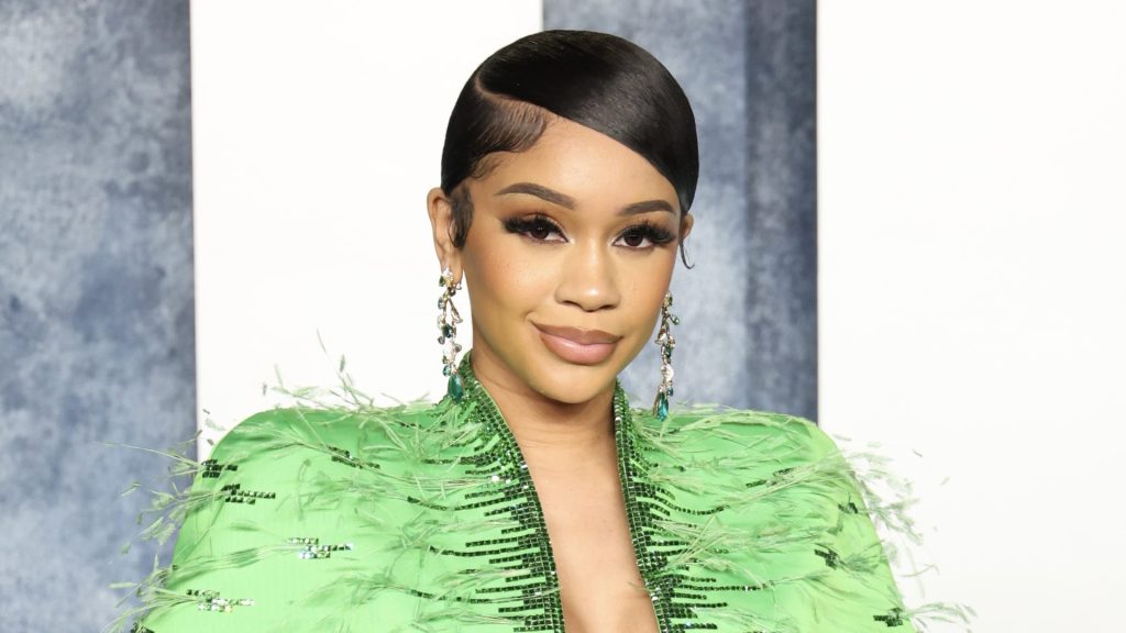 BEVERLY HILLS, CALIFORNIA - MARCH 12: Saweetie attends the 2023 Vanity Fair Oscar Party hosted by Radhika Jones at Wallis Annenberg Center for the Performing Arts on March 12, 2023 in Beverly Hills, California.