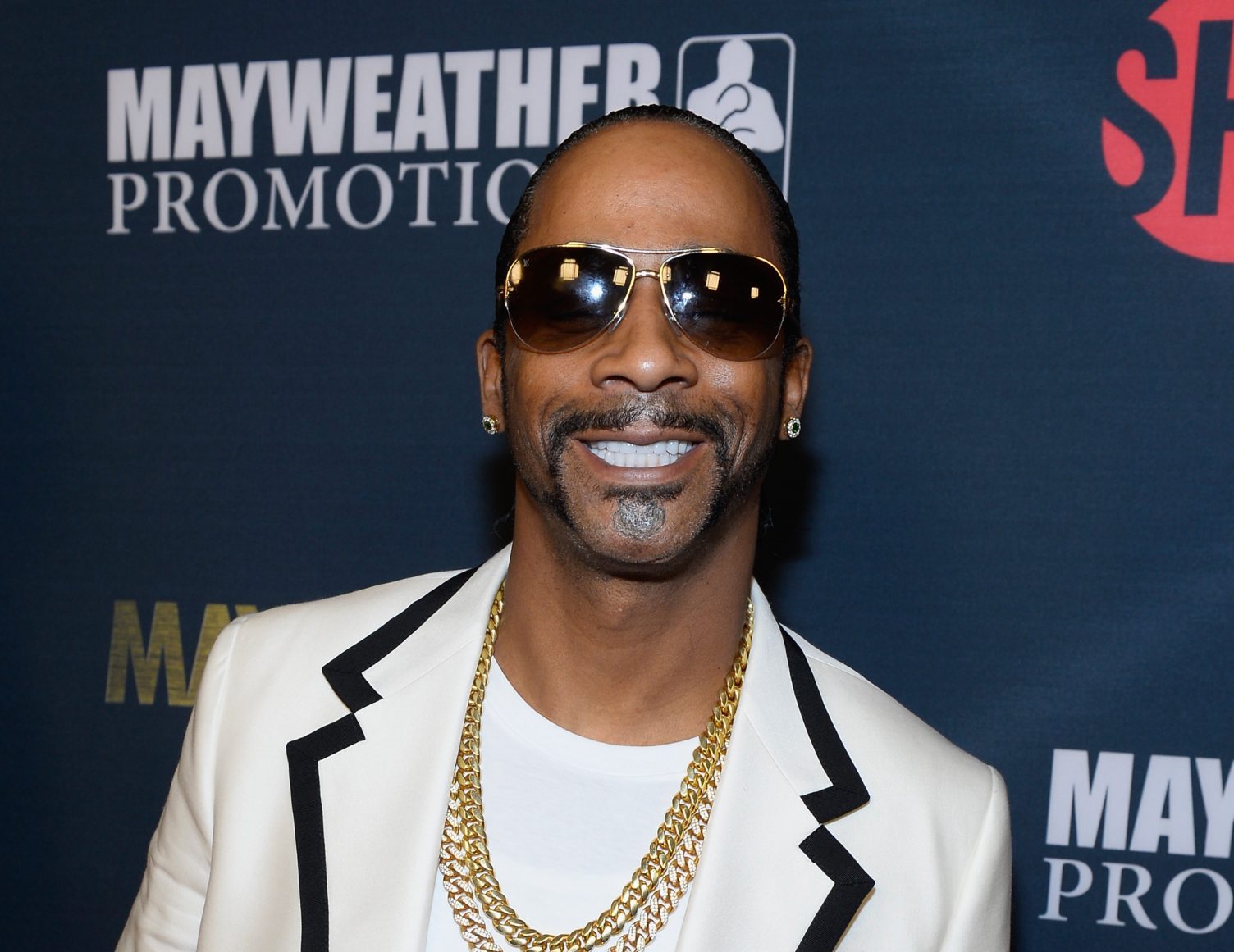 Katt Williams Goes Viral Again In Conspiracy-Filled Interview With Joe Rogan (Video) thumbnail