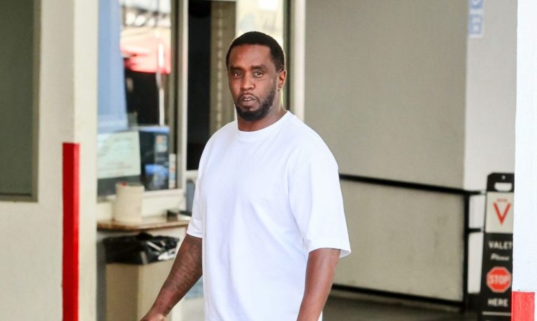 Sean Diddy Combs Daughters Jessie D'Lila TopGolf Photo Homeland Security Homes Raids 