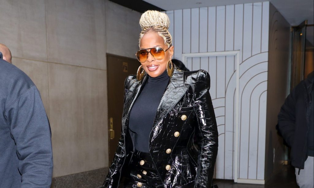 Mary J. Blige Reveals She Used To 