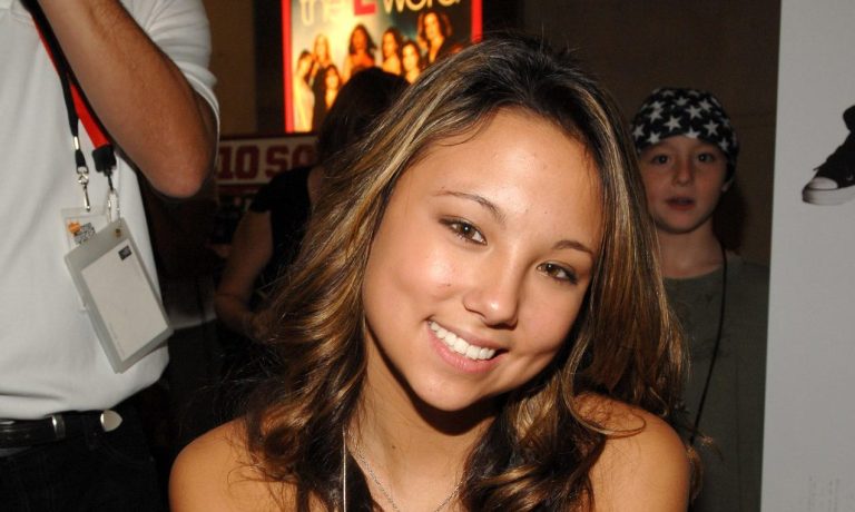 'Naked Brothers Band' Star Allie DiMeco Talks Nickelodeon Trauma Quiet On Set
