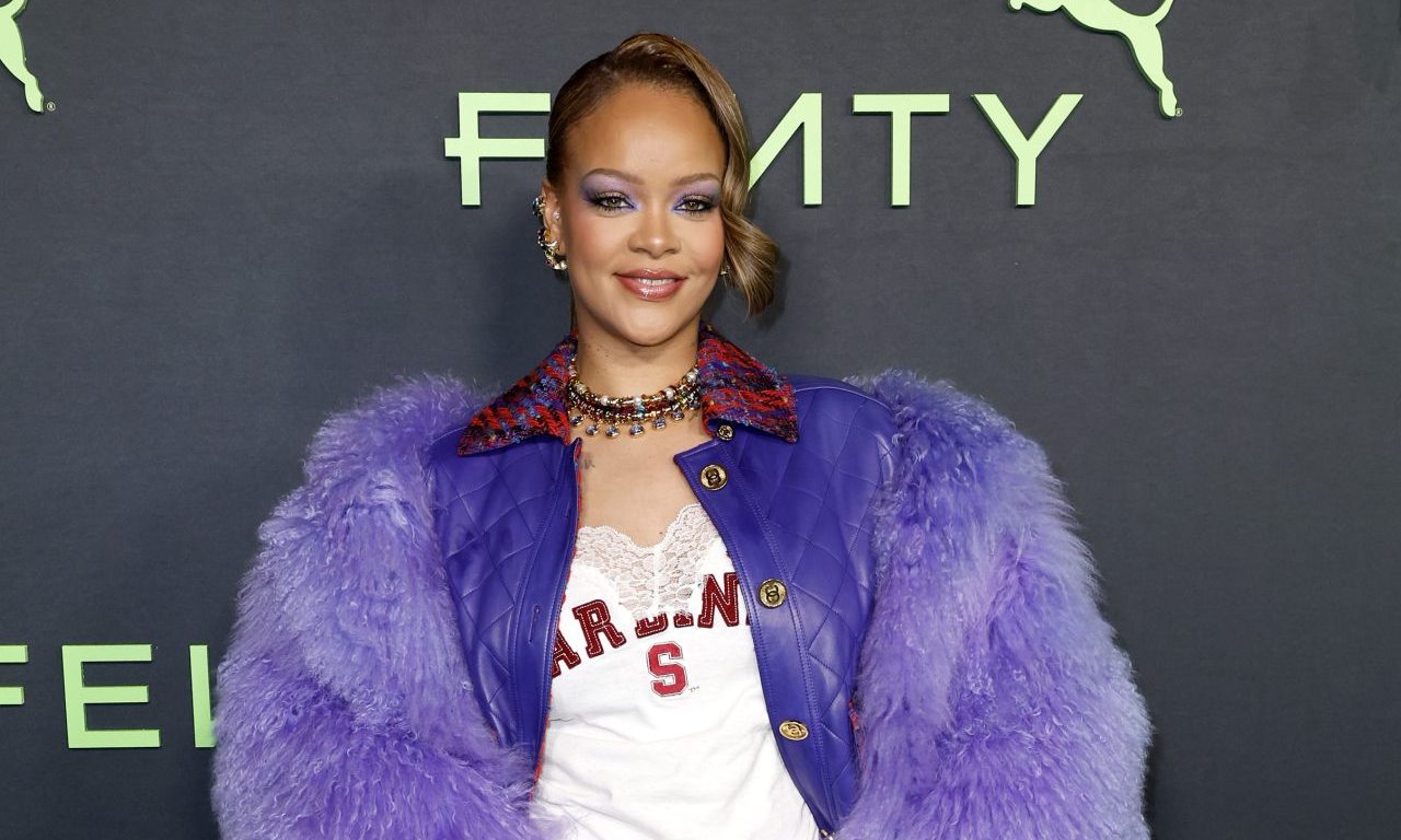 Okay, Bayang! Rihanna Reveals New Look At Fenty Beauty Launch Party (PHOTOS) thumbnail
