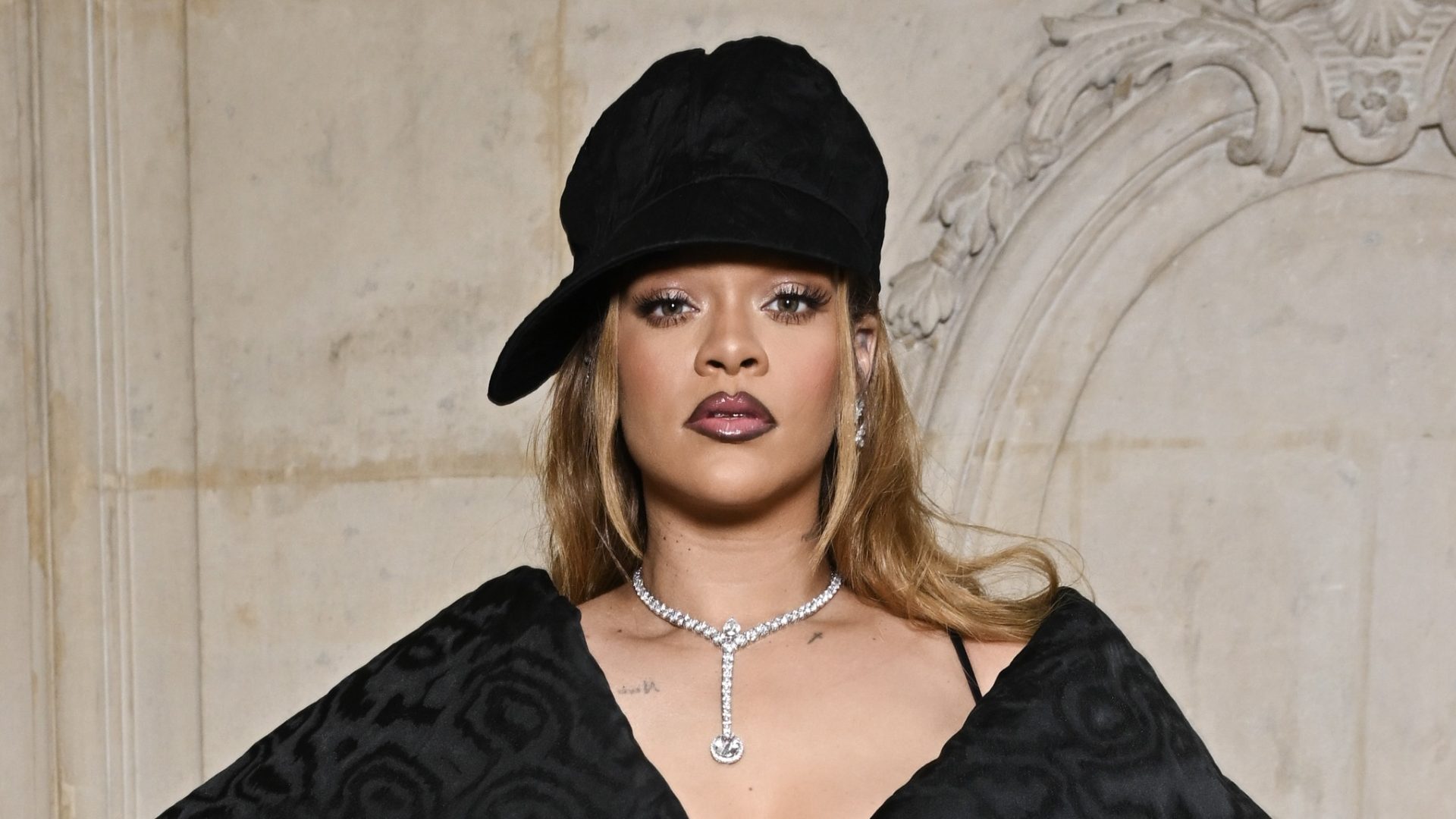 Whew! Rihanna Goes Viral After Posing In Sultry Nun Attire For Latest Magazine Cover (PHOTOS) thumbnail